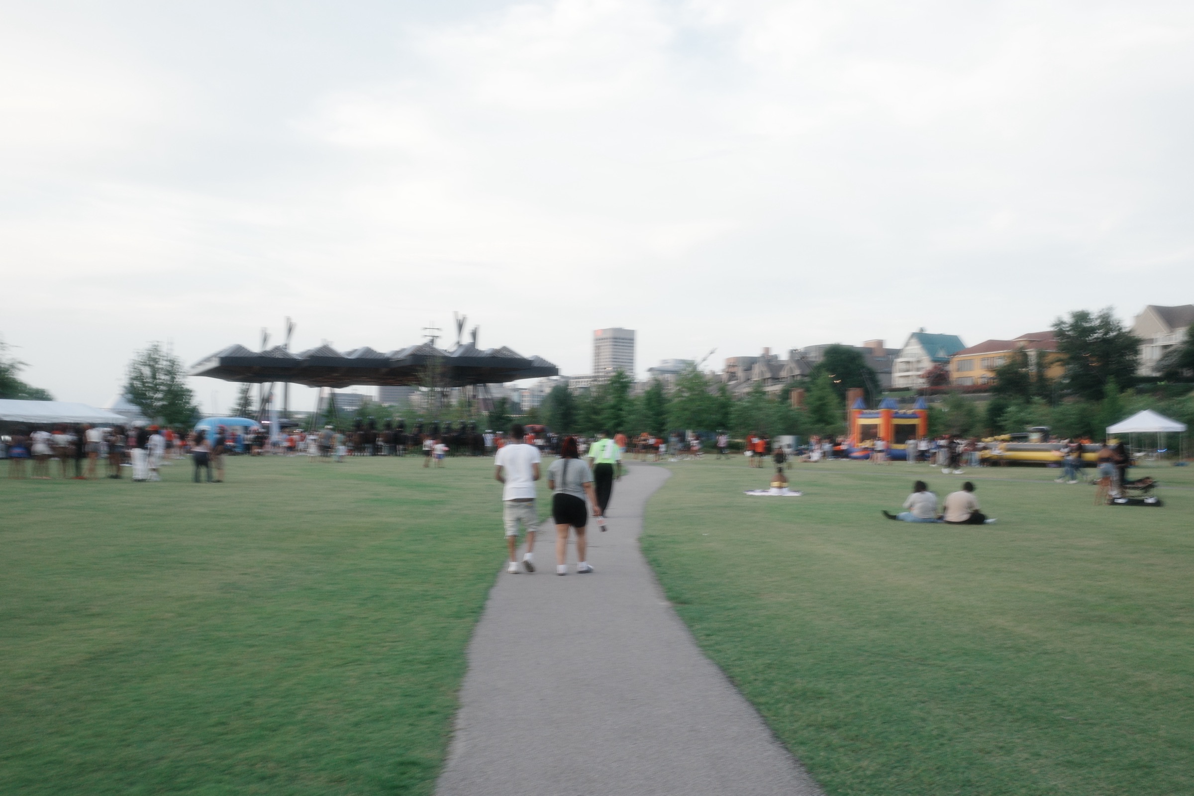R0000886.JPG